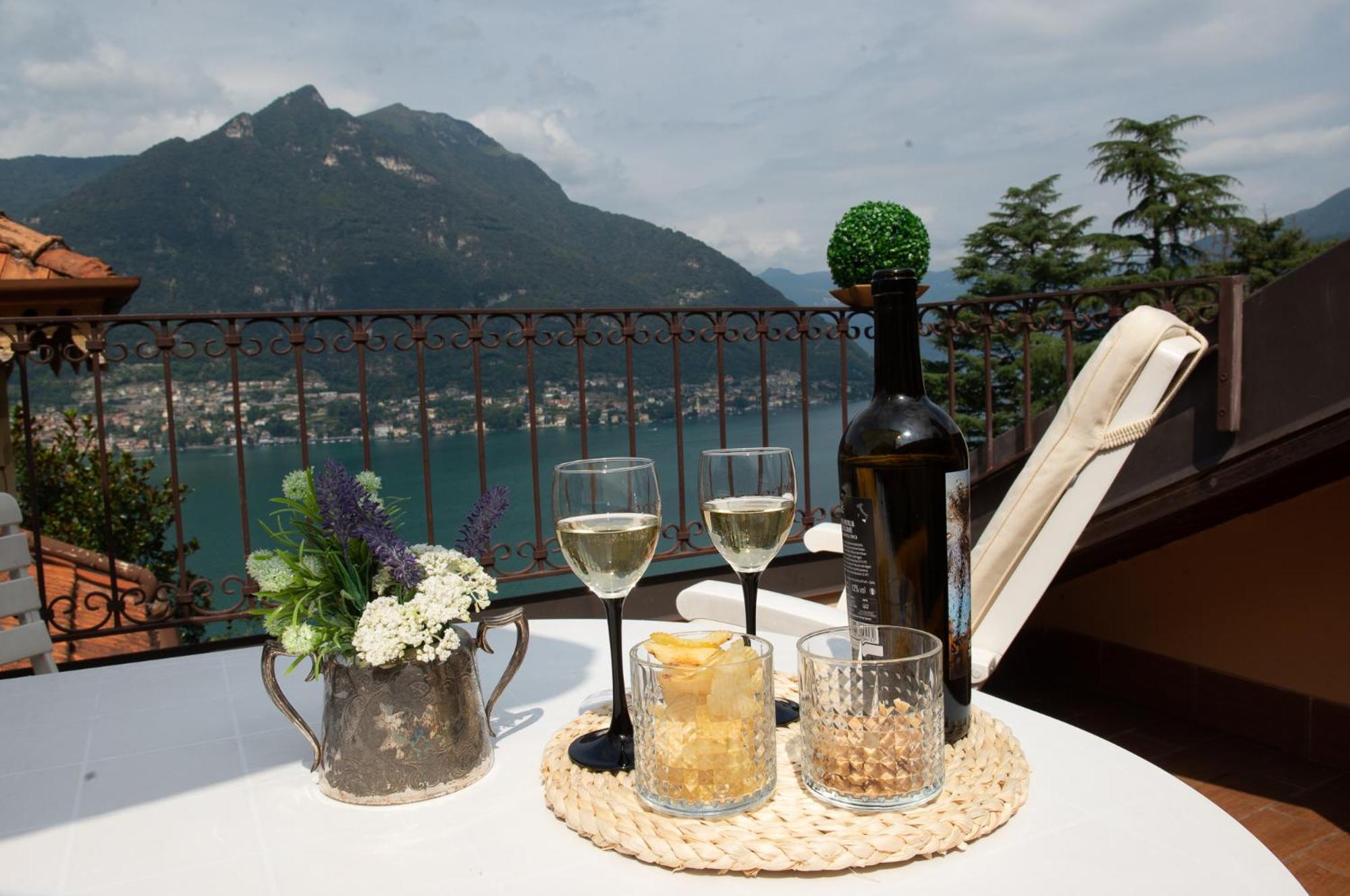 Appartamento "Bella Vista" Sul Lago Di Como Faggeto Lario Eksteriør bilde